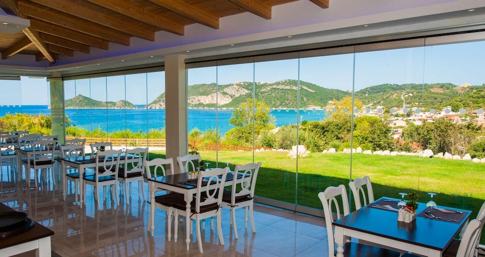 Porto Demo Hotel (Adults Only) Agios Georgios Pagon Eksteriør bilde